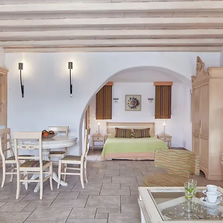 Arte & Mare Elia Luxury And Hotel